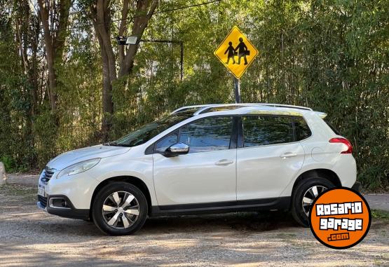 Autos - Peugeot 2008 2016 Nafta 140000Km - En Venta