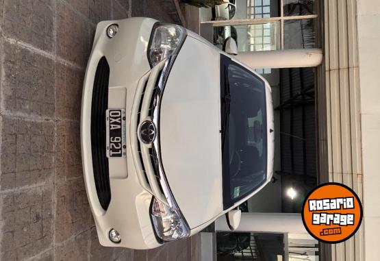 Autos - Toyota Etios XLS 1.5 M/T 2015 Nafta 102000Km - En Venta