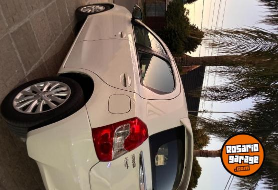 Autos - Toyota Etios XLS 1.5 M/T 2015 Nafta 102000Km - En Venta