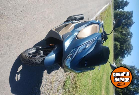 Motos - Honda Pcx 160 2025 Nafta 3000Km - En Venta