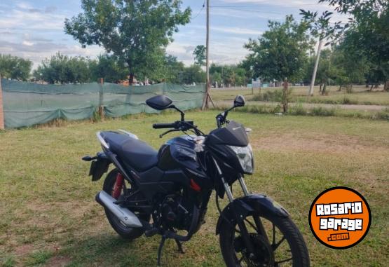 Motos - Honda Twister 2022 Nafta 17000Km - En Venta