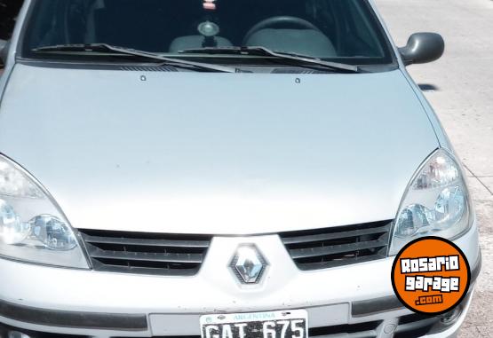 Autos - Renault Clio 2 2007 Nafta 240000Km - En Venta