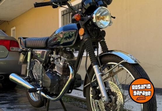 Motos - Zanella SAPUCAI 150 F 2022 Nafta 23000Km - En Venta