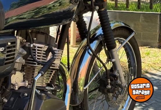 Motos - Zanella SAPUCAI 150 F 2022 Nafta 23000Km - En Venta