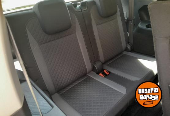 Camionetas - Volkswagen Tiguan 2019 Nafta 70000Km - En Venta