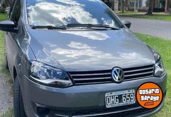 Autos - Volkswagen Suran 2014 GNC 180000Km - En Venta