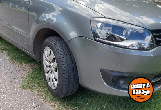 Autos - Volkswagen Suran 2014 GNC 180000Km - En Venta