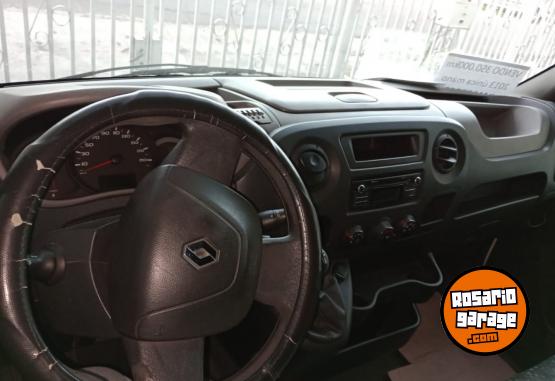 Utilitarios - Renault Master 2013 Diesel 350000Km - En Venta
