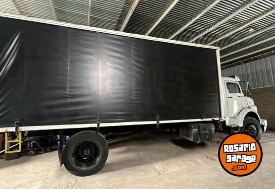 Camiones y Gr�as - mercedes 1114 - En Venta