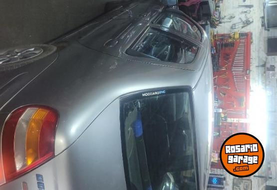 Autos - Fiat Siena 2006 GNC 111111Km - En Venta