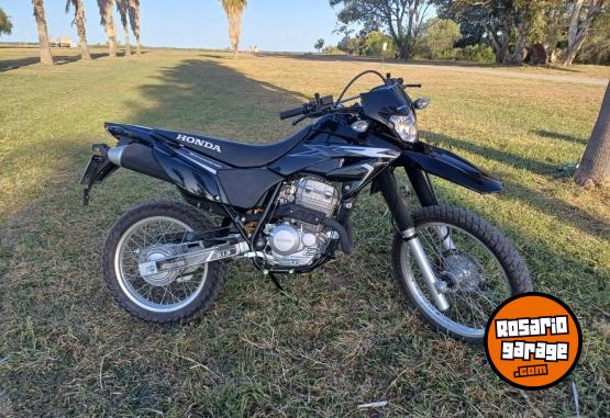 Motos - Honda Xr 250 cc 2023 Nafta 4000Km - En Venta