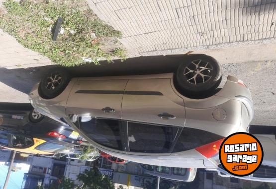 Autos - Ford Focus 2008 GNC 245000Km - En Venta