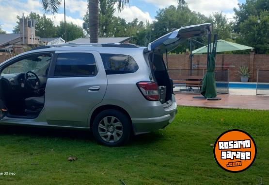 Autos - Chevrolet Spin 2016 GNC 170000Km - En Venta