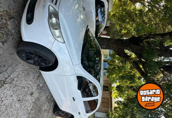 Autos - Volkswagen Voyage 2010 Nafta 197000Km - En Venta