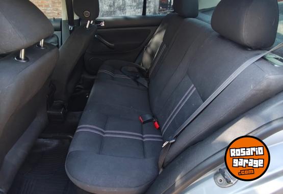 Autos - Volkswagen Bora 2012 Nafta 137000Km - En Venta