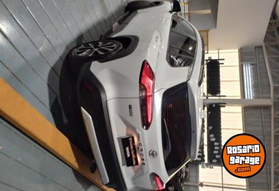 Autos - Toyota Corolla Cross SEG 2024 Nafta 34850Km - En Venta