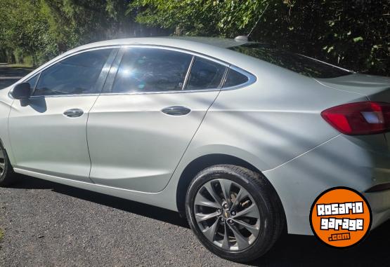 Autos - Chevrolet Cruze LTZ 1.4T AT 2017 Nafta 71000Km - En Venta