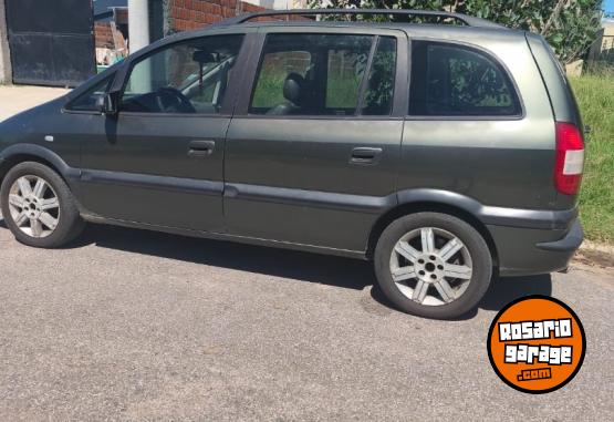 Autos - Chevrolet Zafira gls 2011 GNC 288000Km - En Venta