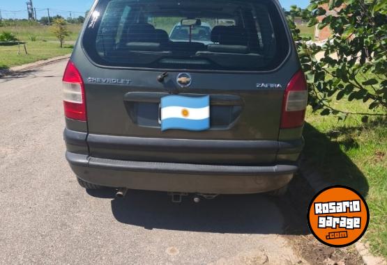 Autos - Chevrolet Zafira gls 2011 GNC 288000Km - En Venta