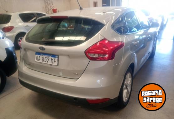 Autos - Ford Focus 2016 Nafta 121000Km - En Venta