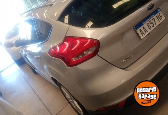 Autos - Ford Focus 2016 Nafta 121000Km - En Venta