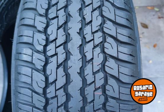 Accesorios para Autos - 265 60 18 *** 2 CUBIERTAS DUNLOP NUEVAS SIN PISAR $490.000 el Par. NO BAJO PRECIO. - En Venta