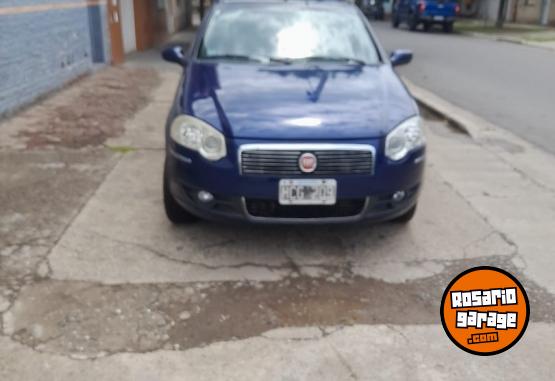 Autos - Fiat Siena HLx 1.8 2008 Nafta 210000Km - En Venta