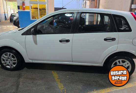 Autos - Ford Fiesta 2013 Nafta 83000Km - En Venta
