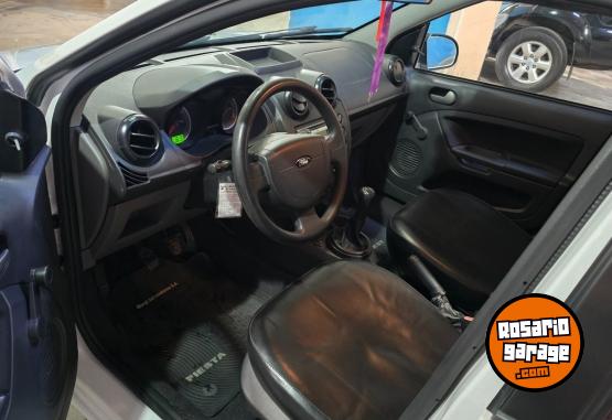 Autos - Ford Fiesta 2013 Nafta 83000Km - En Venta