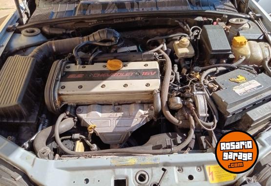 Autos - Chevrolet Vectra 2.2 1998 GNC 290000Km - En Venta