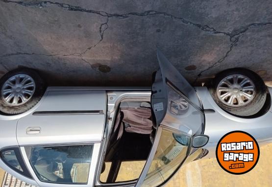 Autos - Chevrolet Vectra 2.2 1998 GNC 290000Km - En Venta