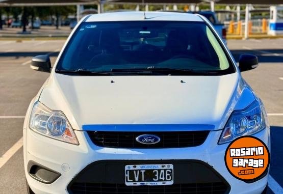 Autos - Ford Focus 1.6 Style Gnc 2012 Nafta 160000Km - En Venta