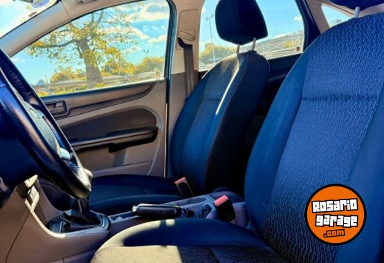 Autos - Ford Focus 1.6 Style Gnc 2012 Nafta 160000Km - En Venta