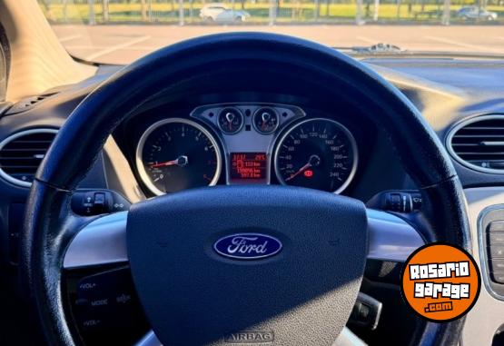 Autos - Ford Focus 1.6 Style Gnc 2012 Nafta 160000Km - En Venta