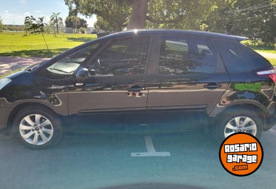 Autos - Citroen C4 Picasso HDI Tendance 2012 Diesel 167000Km - En Venta