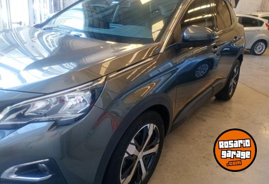 Autos - Peugeot 3008 2018 Nafta 98000Km - En Venta