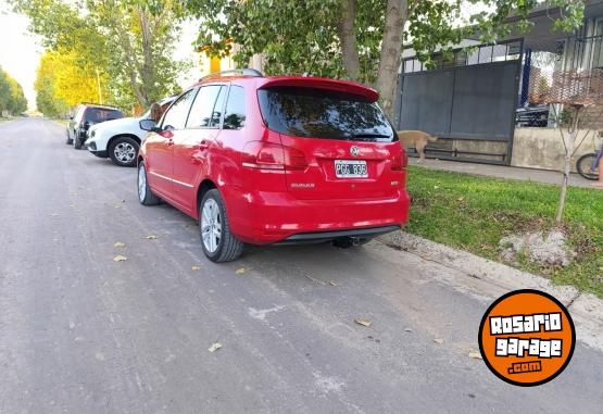 Autos - Volkswagen Suran highline 2015 Nafta 146000Km - En Venta