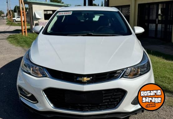 Autos - Chevrolet Cruze LT 2018 Nafta 95000Km - En Venta