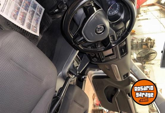 Autos - Volkswagen Vento 2.0 2017 Nafta 265000Km - En Venta