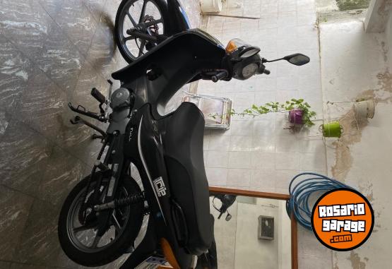 Motos - Guerrero 110 2023 Nafta 10000Km - En Venta