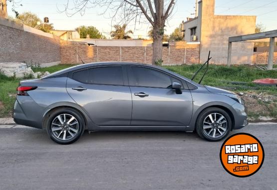 Autos - Nissan VERSA 2022 Nafta 59200Km - En Venta