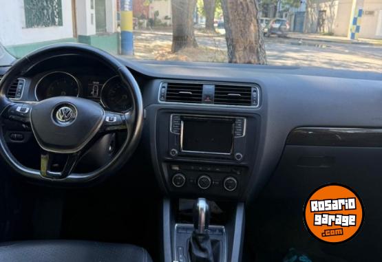 Autos - Volkswagen VENTO 2018 Nafta 200000Km - En Venta