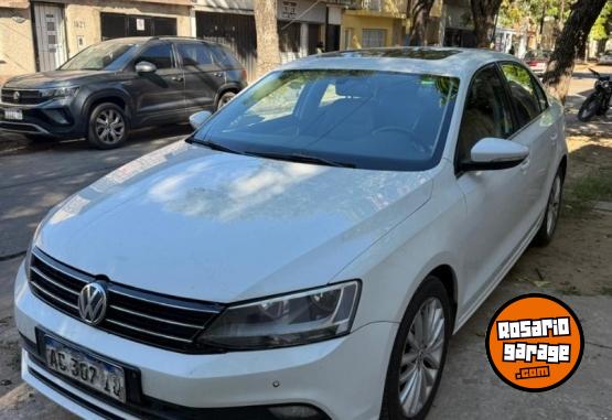 Autos - Volkswagen VENTO 2018 Nafta 200000Km - En Venta