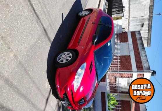Autos - Peugeot 207  Compac 2012 Nafta 120000Km - En Venta