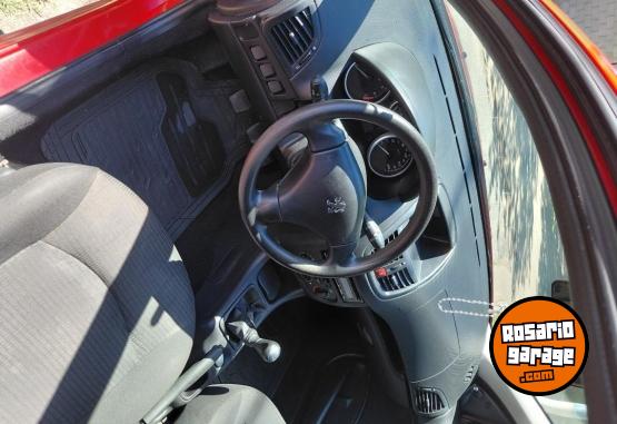 Autos - Peugeot 207  Compac 2012 Nafta 120000Km - En Venta