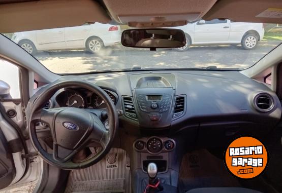 Autos - Ford Fiesta 2016 Nafta 101000Km - En Venta