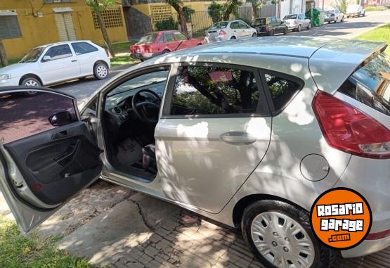 Autos - Ford Fiesta 2016 Nafta 101000Km - En Venta