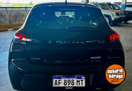 Autos - Peugeot 208 Feline 2023 Nafta 34000Km - En Venta