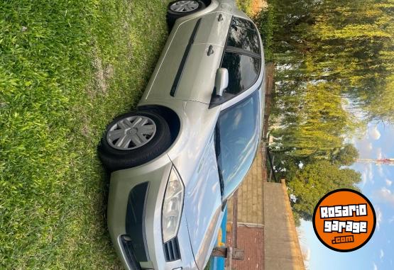 Autos - Renault Megane ll confort 2008 Nafta 168000Km - En Venta