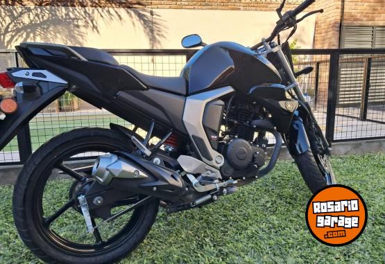 Motos - Yamaha FZ 150 2022 Nafta 22000Km - En Venta